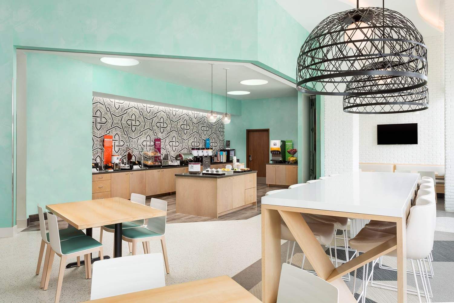 海滨城市酒店设计 | 圣塔莫尼卡市中心的两家酒店-84