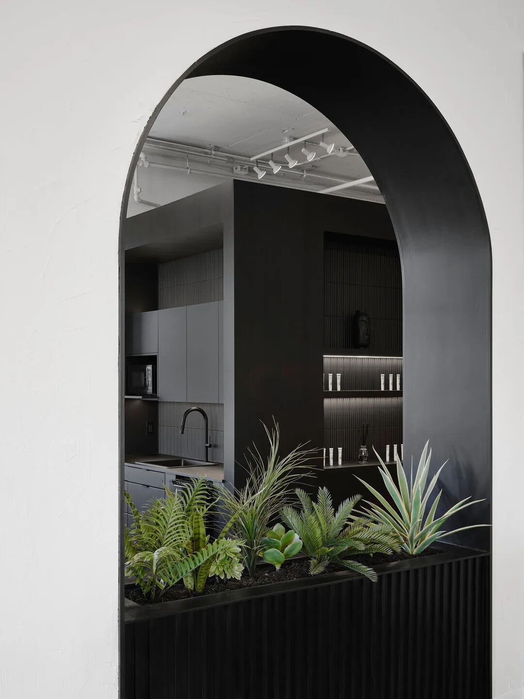 BlackSwan 工作室丨加拿大魁北克丨Entre Quatre Murs-8