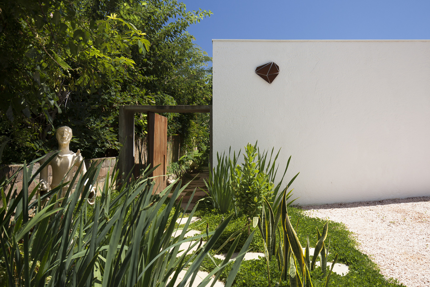 巴西神秘绿意建筑·Casa da Mangueira丨Alan Chu-10