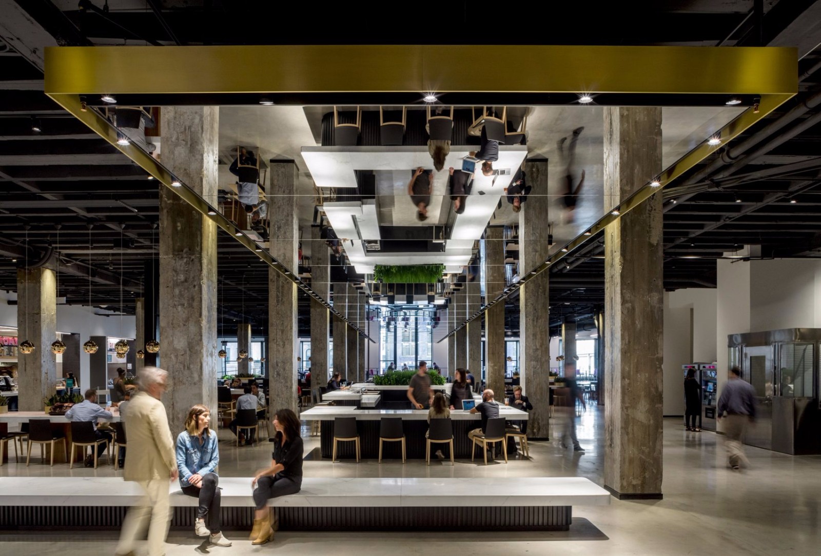 A+I : 芝加哥古董市场改建的购物中心开张了！-4