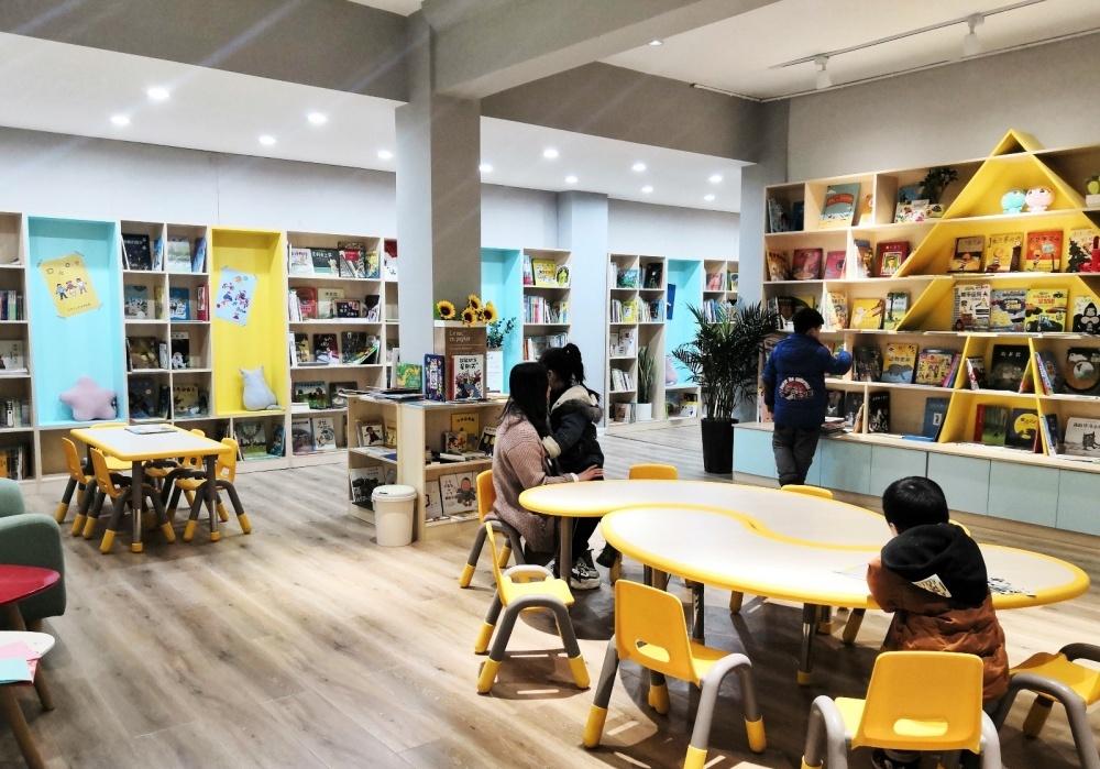 
儿童绘本馆实景 -0