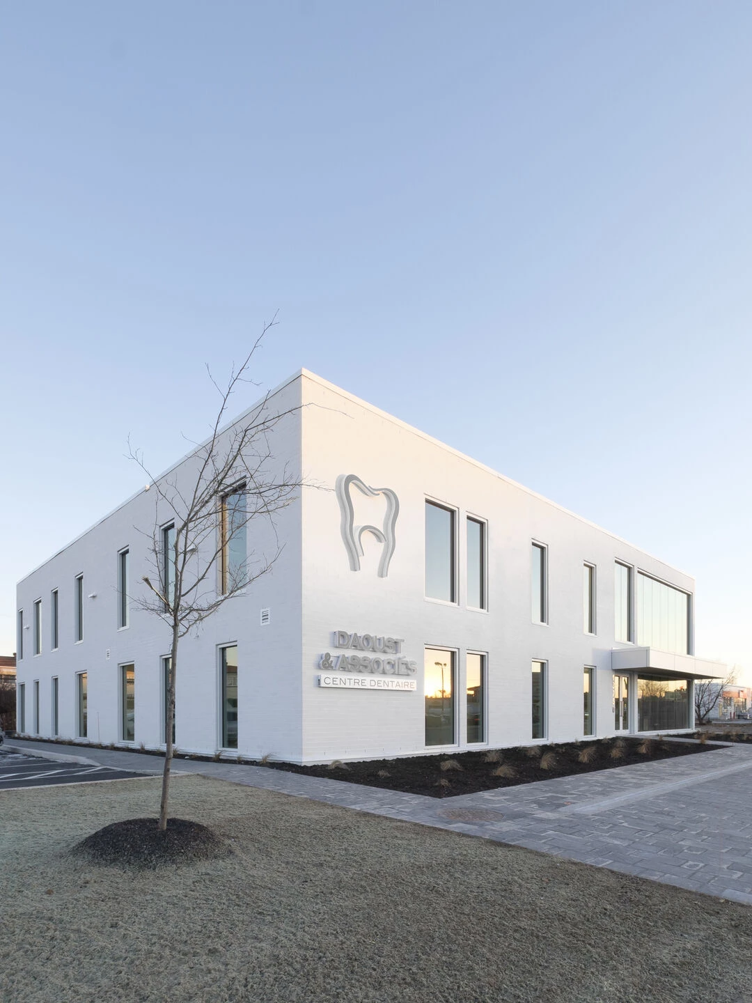 波托-特伦布莱斯牙科诊所丨加拿大蒙特利尔丨DKA ARCHITECTES-15