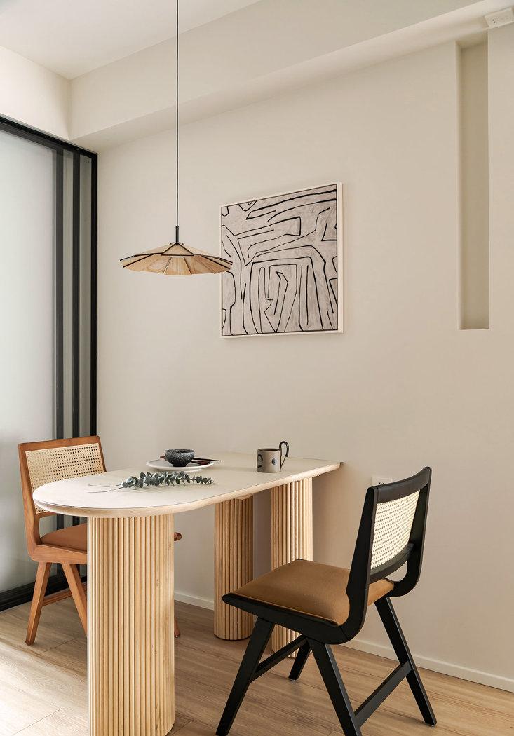 现代原木之家 · 年轻夫妻的温馨舒适空间-34