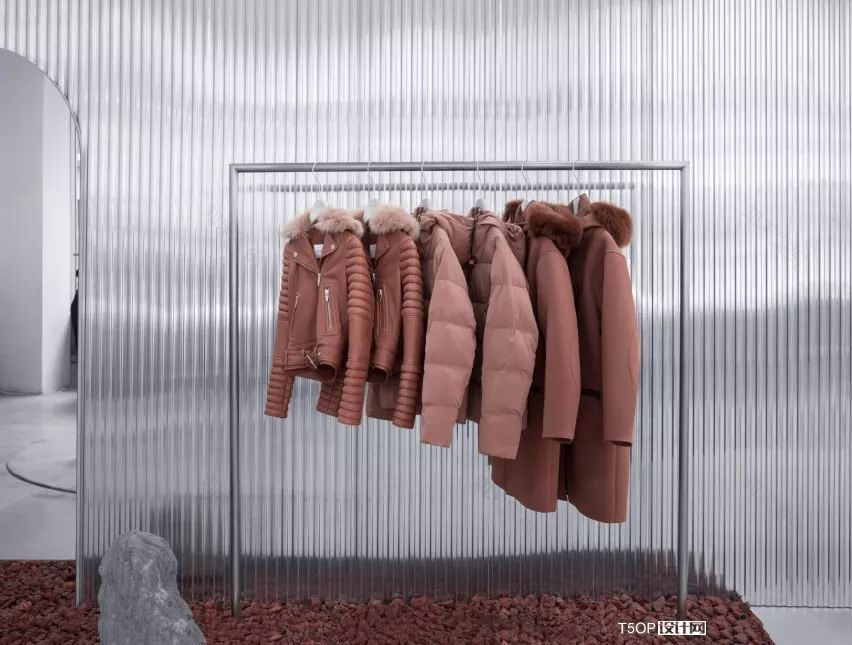 The Arrivals在美国“异形”时尚零售空间-14