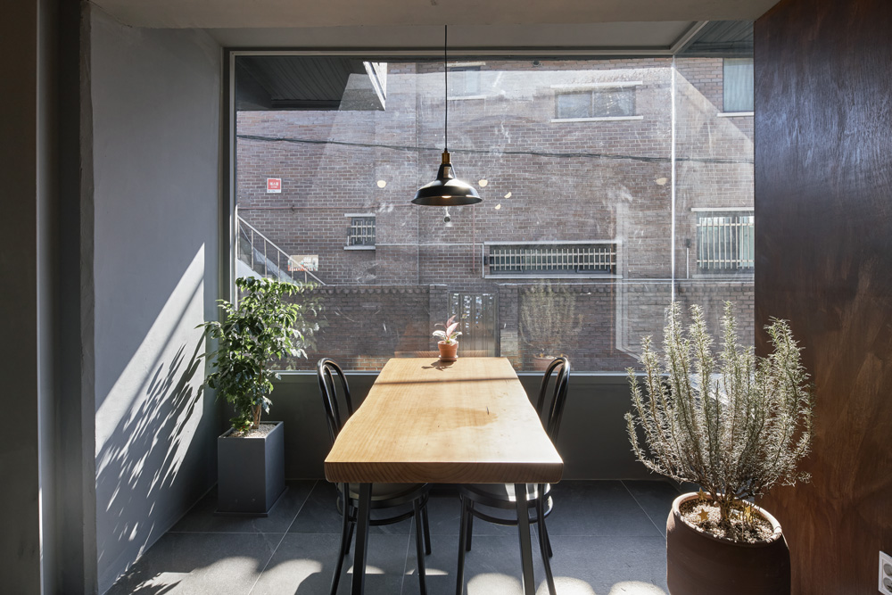 22 平米餐厅的极简设计魅力-11