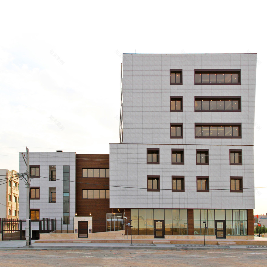 Diplomat Multi-Use Complex - Mesh Office-29