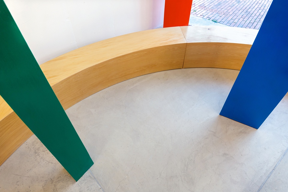 波哥大冰淇淋店设计丨Studio Cadena-14