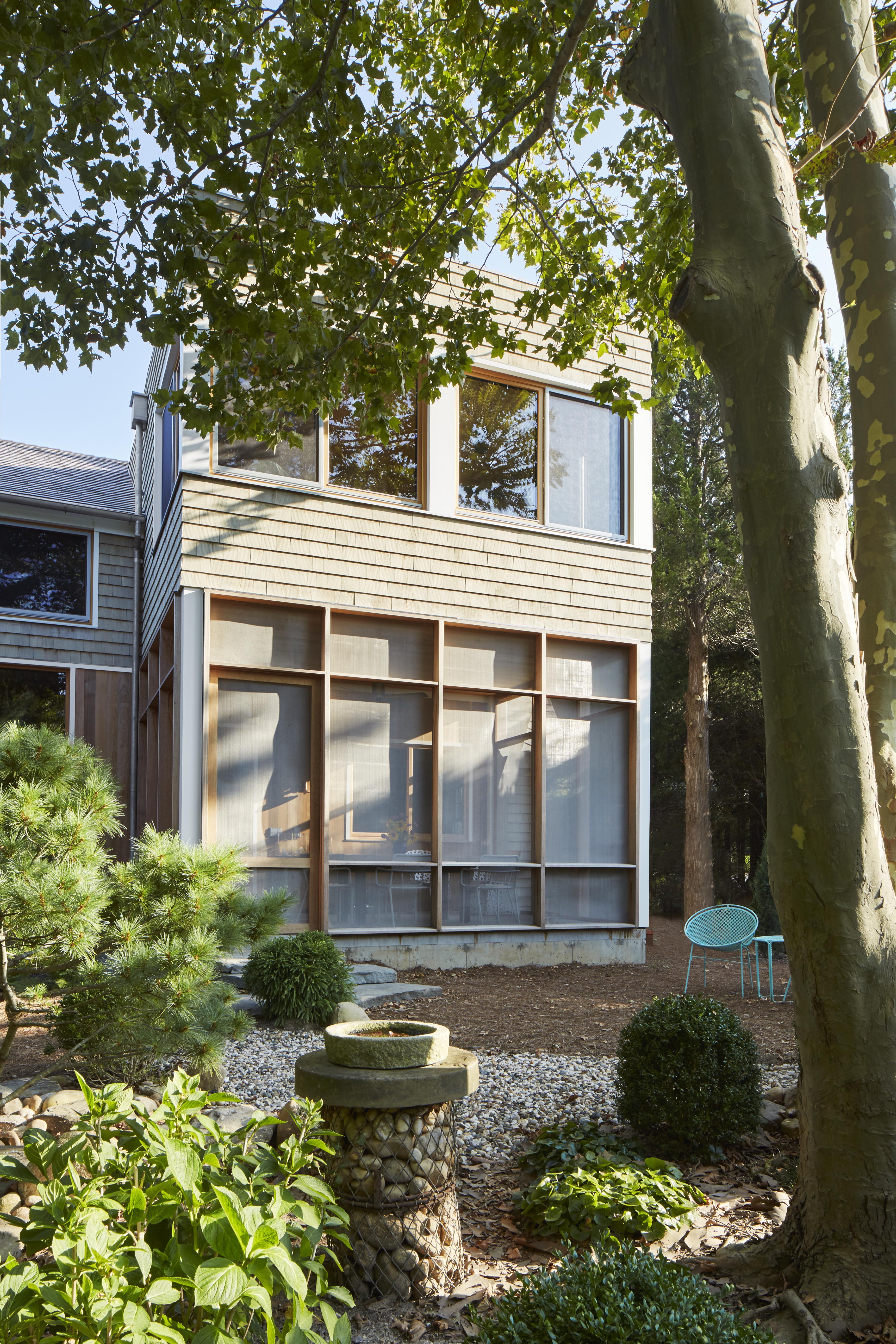 凹陷港屋 | 历史街区中的现代珠宝盒-4