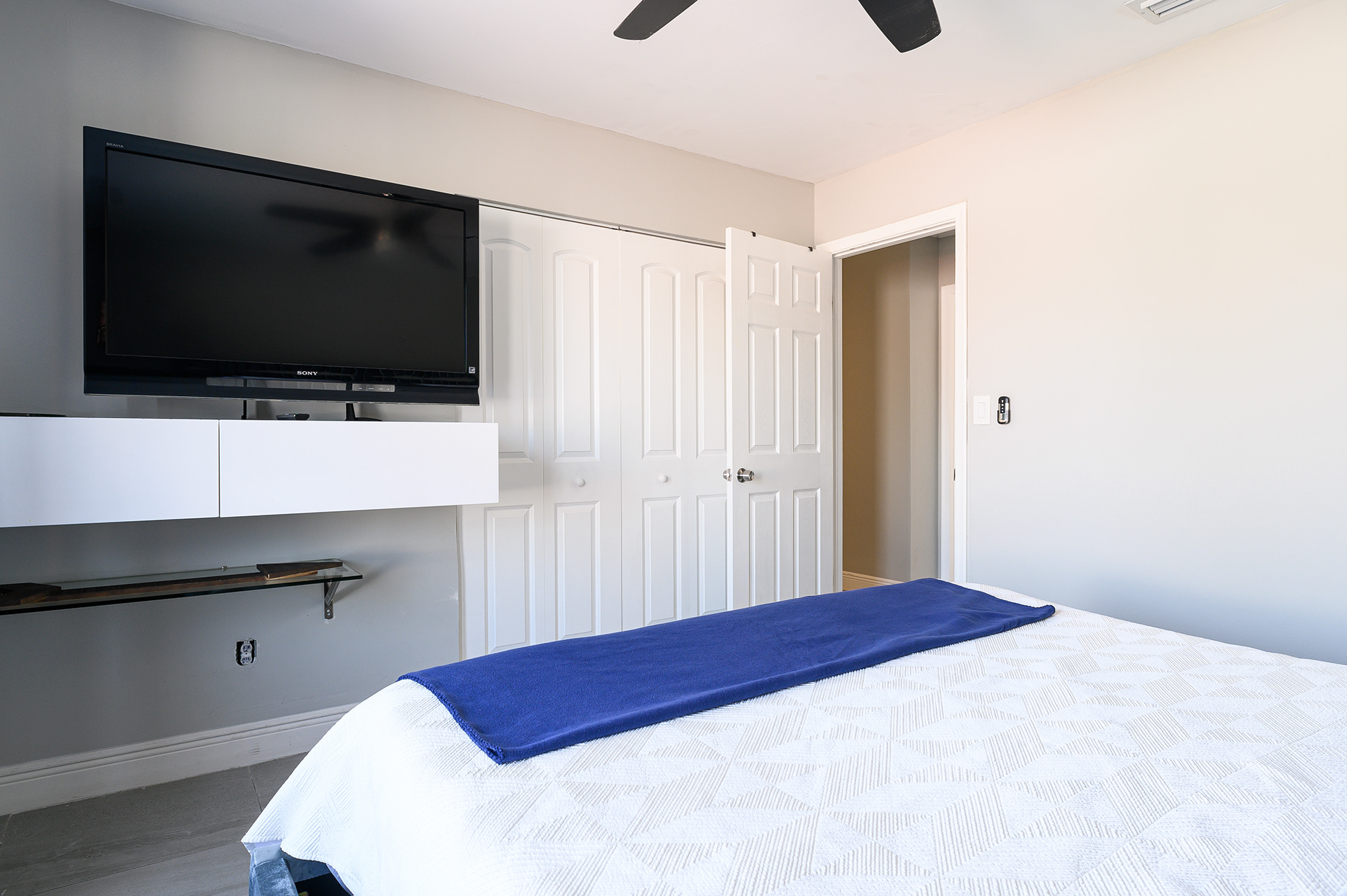 Complete Airbnb Listing 2-21