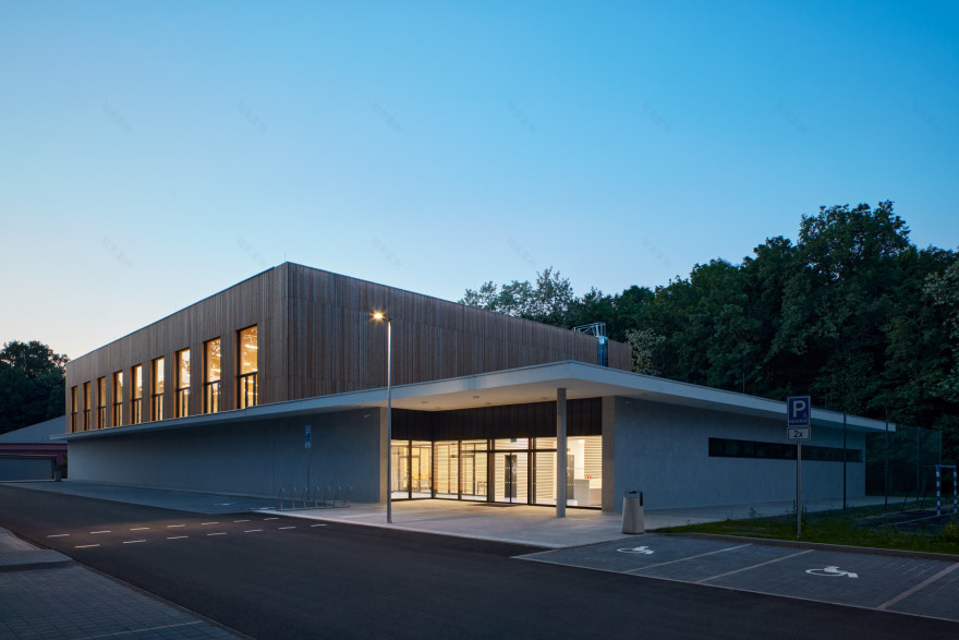 科林市被动式标准新体育馆丨捷克-41