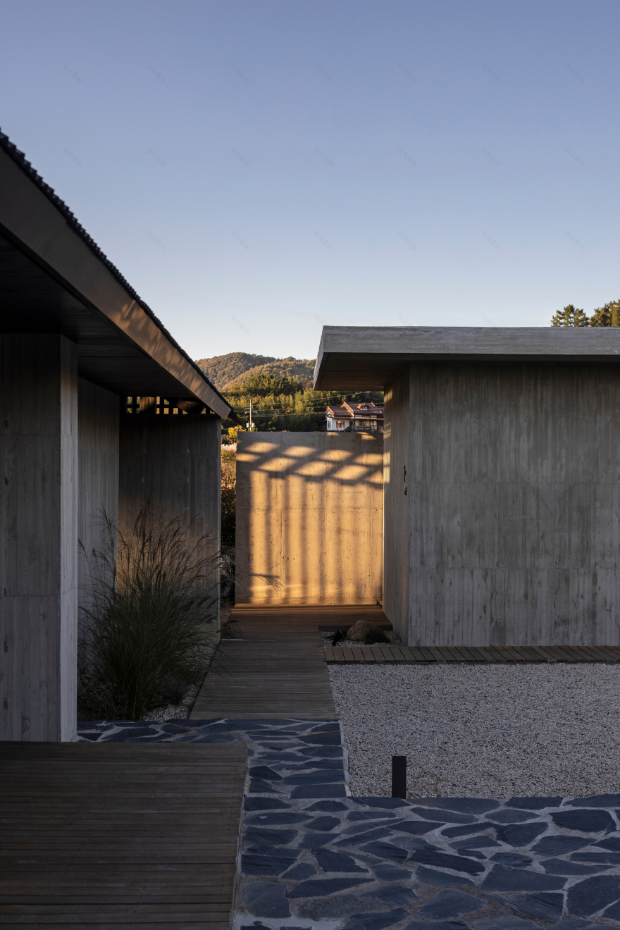 去了或离开了丨韩国庆州市丨studio STAY Architects-21