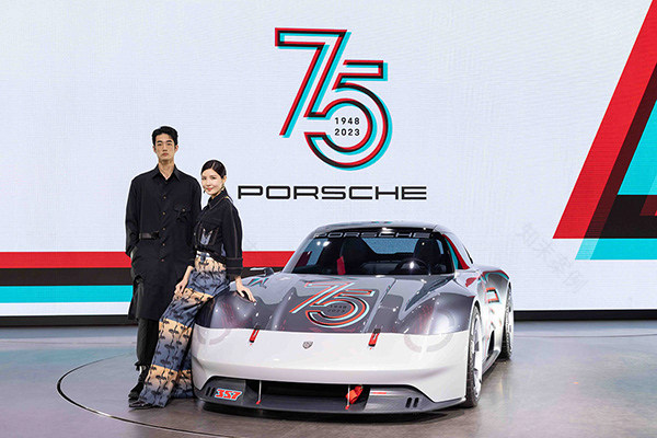 Porsche booth at Seoul Motor Show 2023-46
