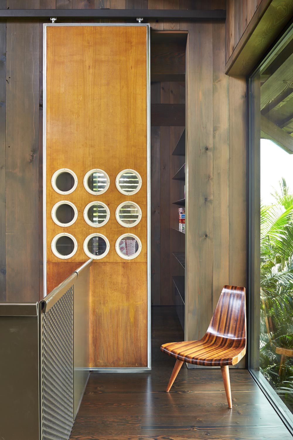 夏威夷热带景观中的波利尼西亚风格住宅-1