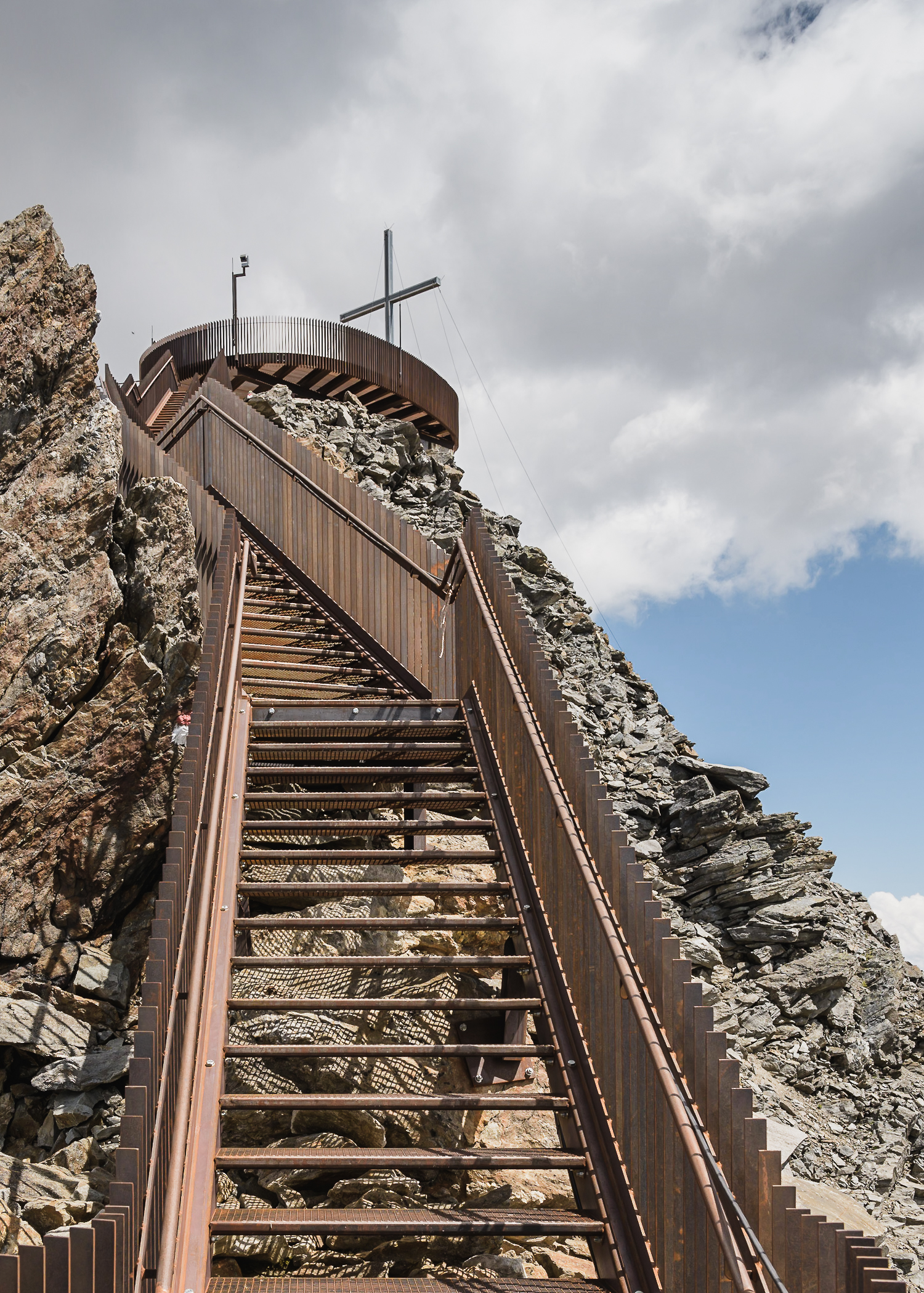 ÖtziPeak3251m-noa*NetworkofArchitecture-13