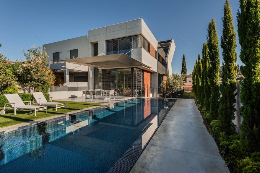 以色列建筑师打造的家庭理想居所-6