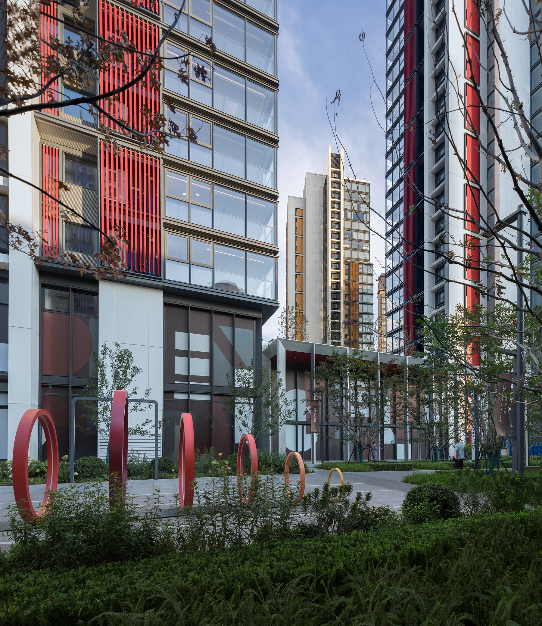 RSHP+中房建筑新作：上海中兴路一号，住宅中的高技派-19