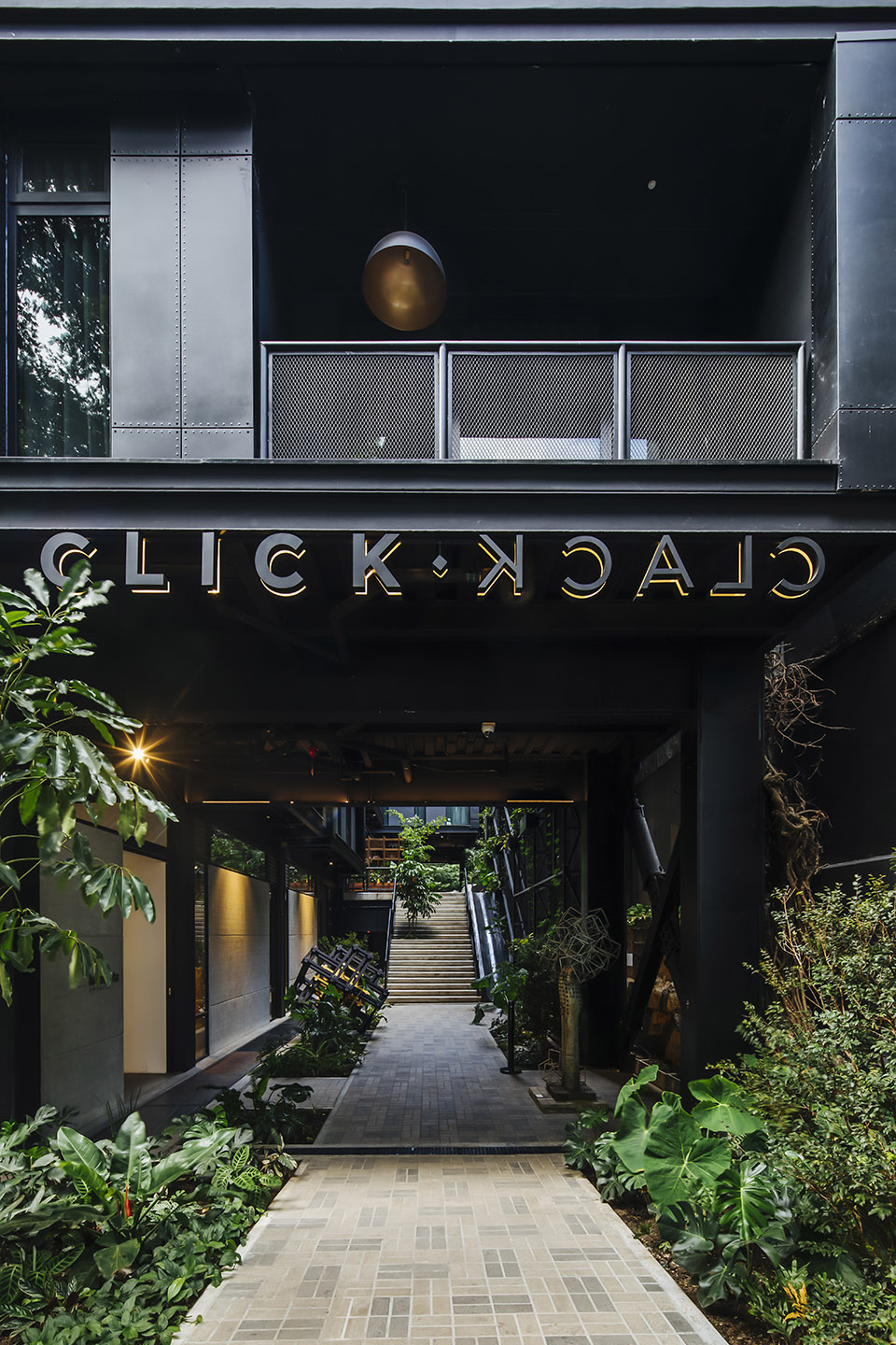 麦德林Click Clack酒店,哥伦比亚 / Plan:B Arquitectos-93