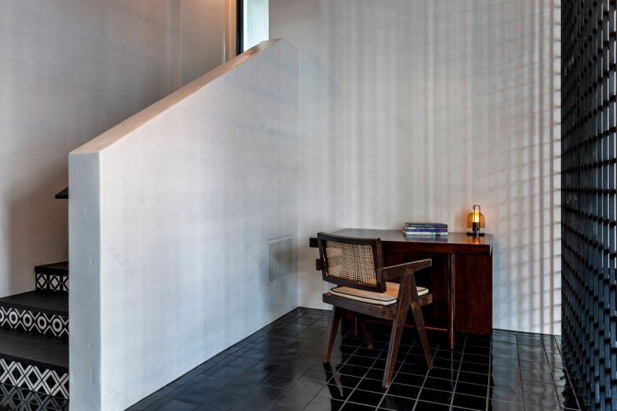 好莱坞导演 Ryan Murphy 的家-13