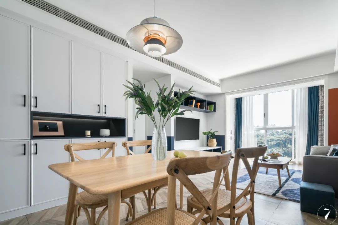 四川自贡 89㎡红蓝撞色家,定制父母宜居空间-23