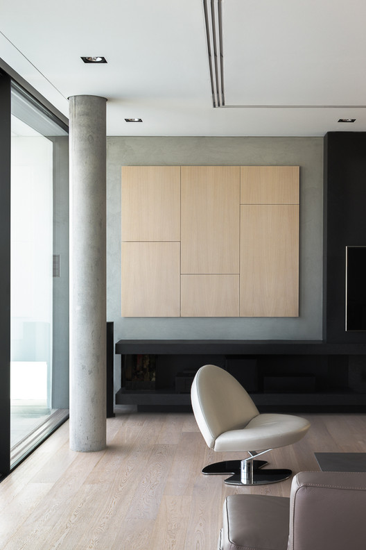 House on Top  ISV Architects-11