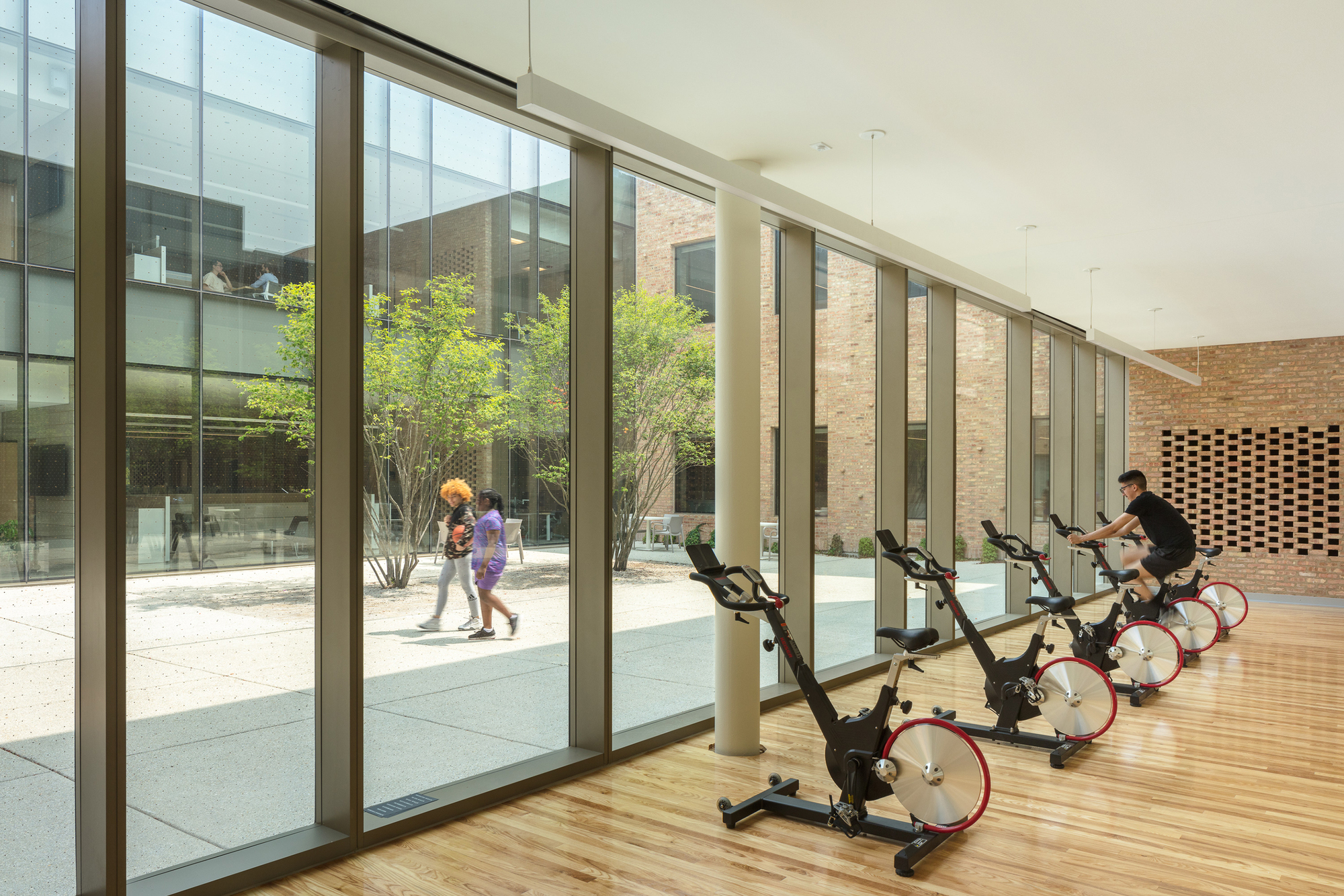 芝加哥公园区总部和体育馆丨美国芝加哥丨John Ronan Architects-17