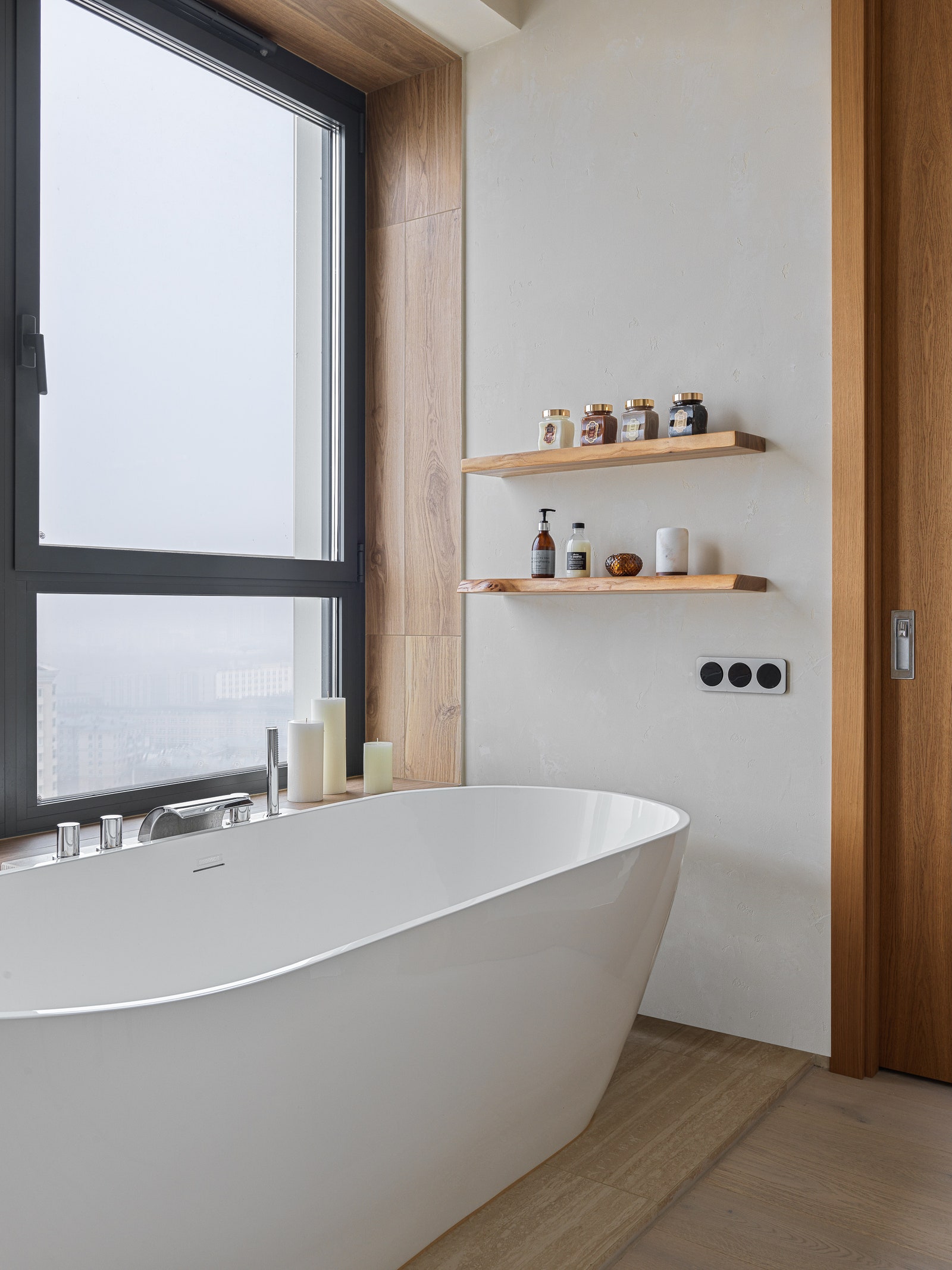 莫斯科简约公寓 | 白色空间的艺术-27