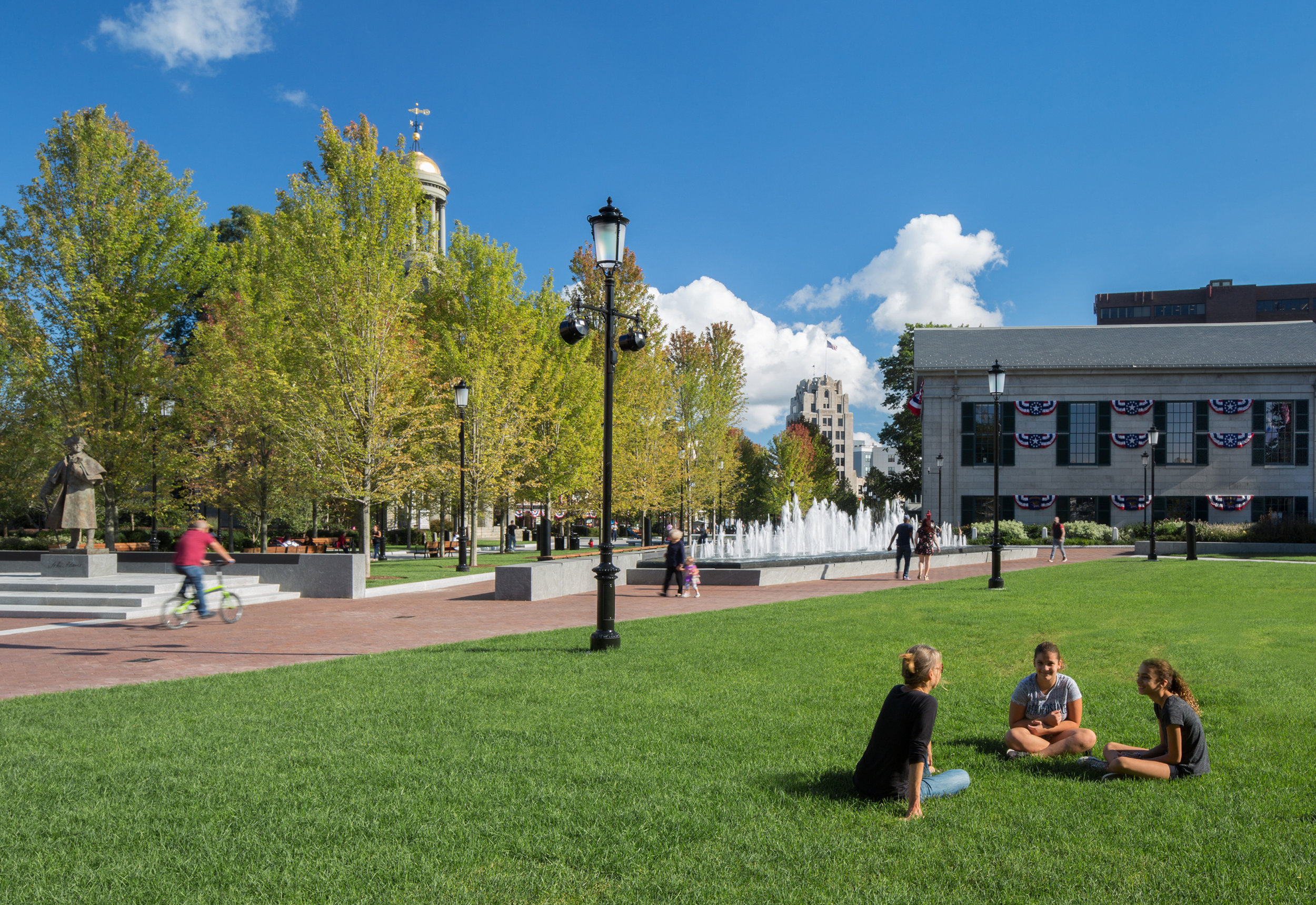 汉考克·亚当斯广场（注：Common在城市规划语境中常指公共广场、绿地等，这里根据常见情况翻译为广场，若有特定背景可按需调整） 丨美国丨Halvorson | Tighe & Bond-27