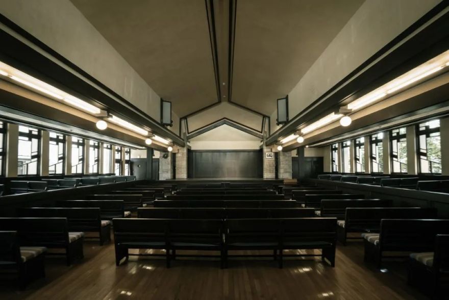 自由学园明日馆丨日本东京丨弗兰克·劳埃德·赖特,远藤新-43