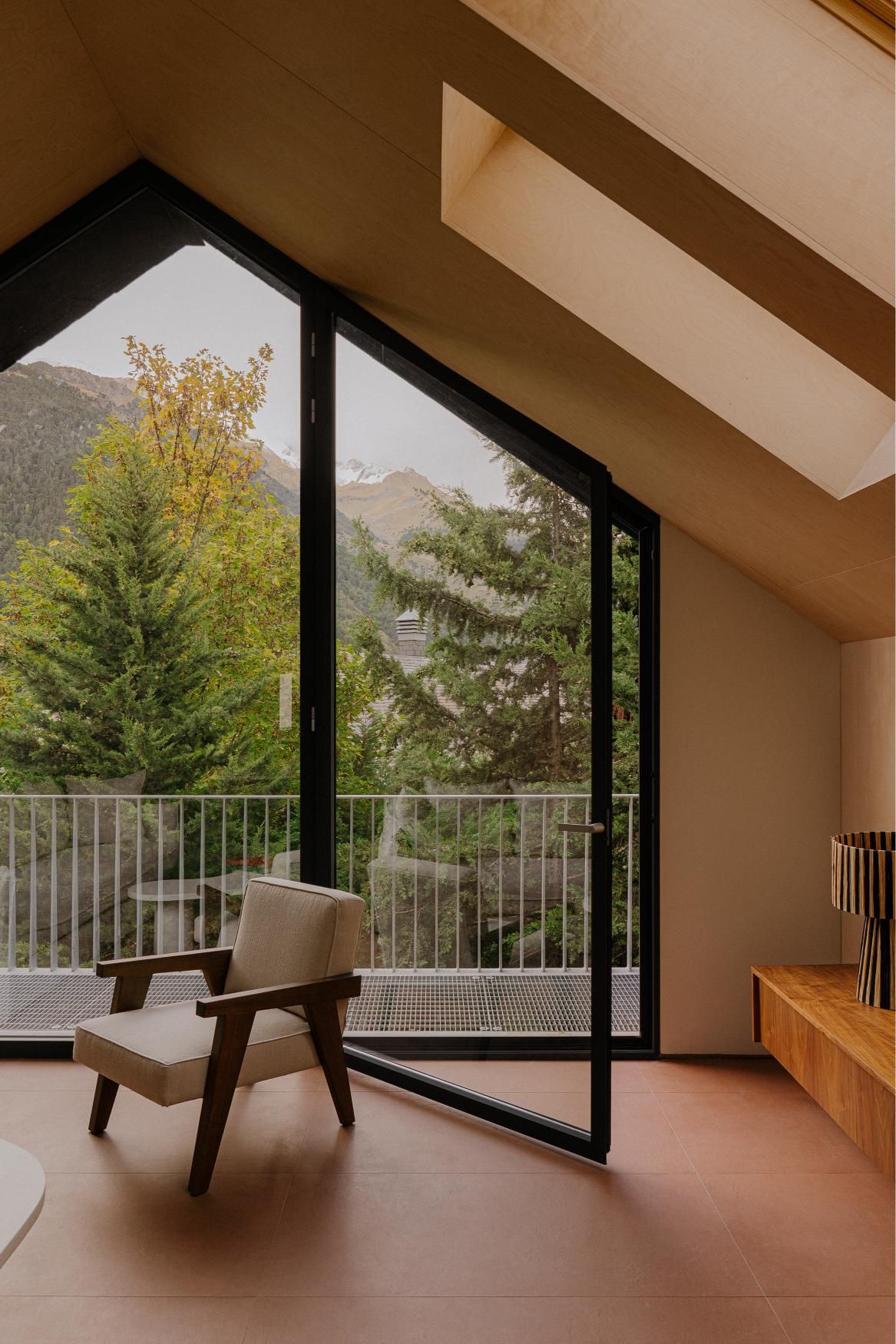 北欧  阿拉贡风格山区住宅改造-22