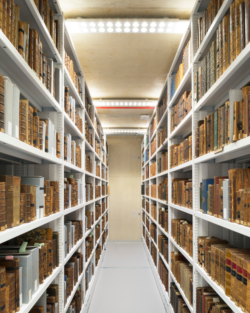 牛津 17 世纪图书馆翻新 | 地下扩建与环保科技的融合-38