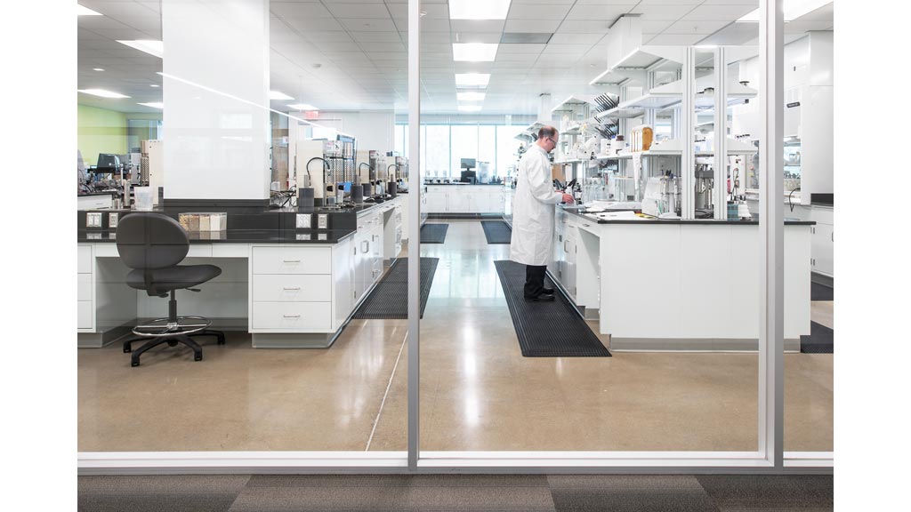 全球能源巨头 Halliburton 总部生活中心-9