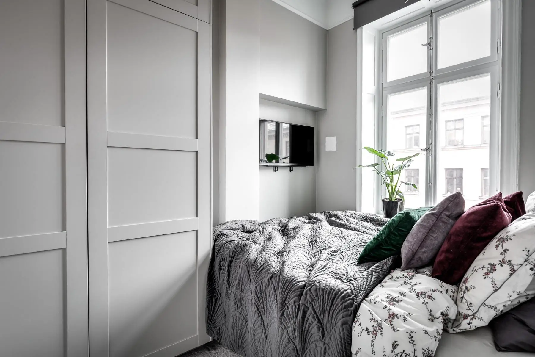 绿意盎然的水墨空间-18