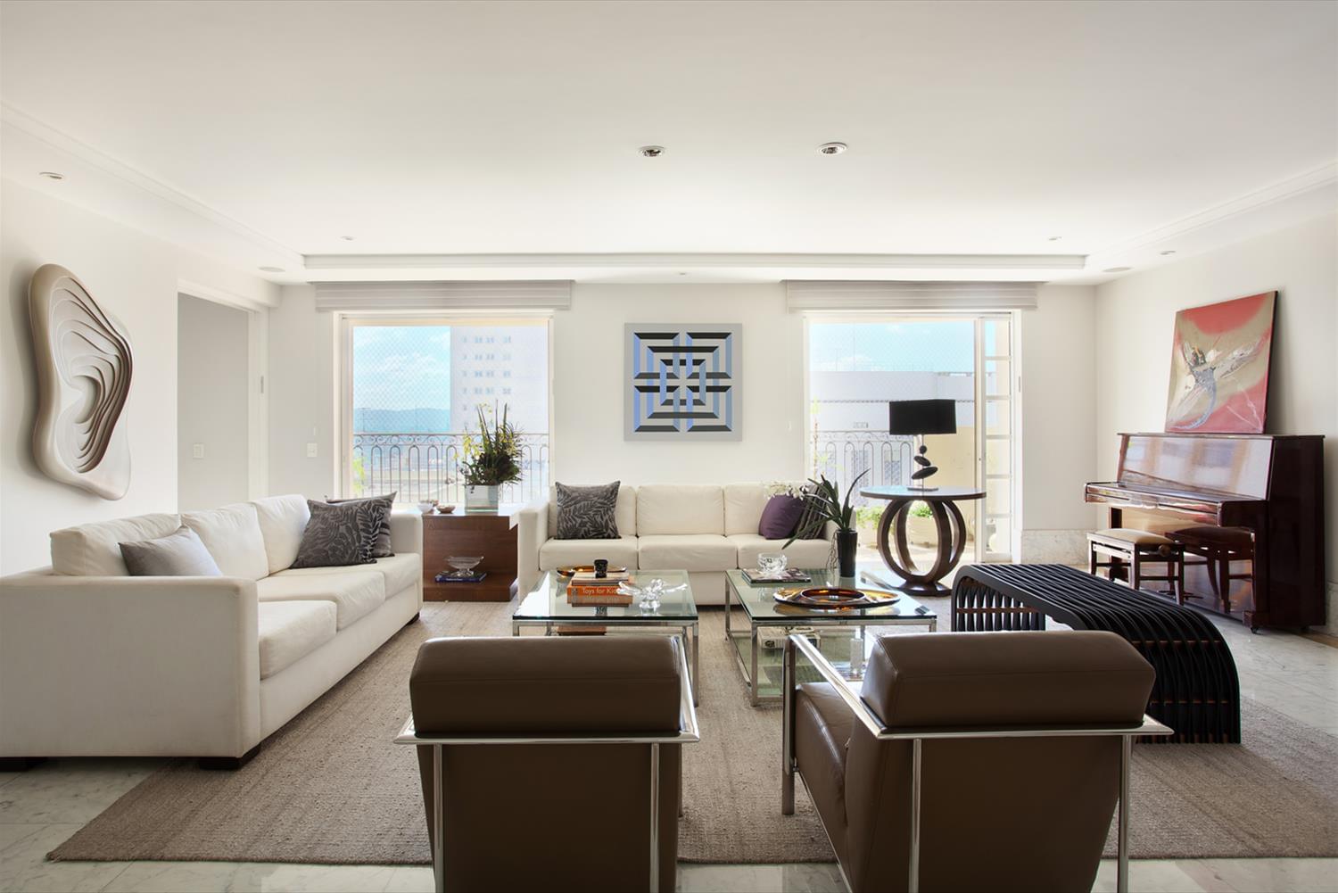 圣保罗 Pacaembu 公寓 | 现代艺术与传统家具的完美结合-3