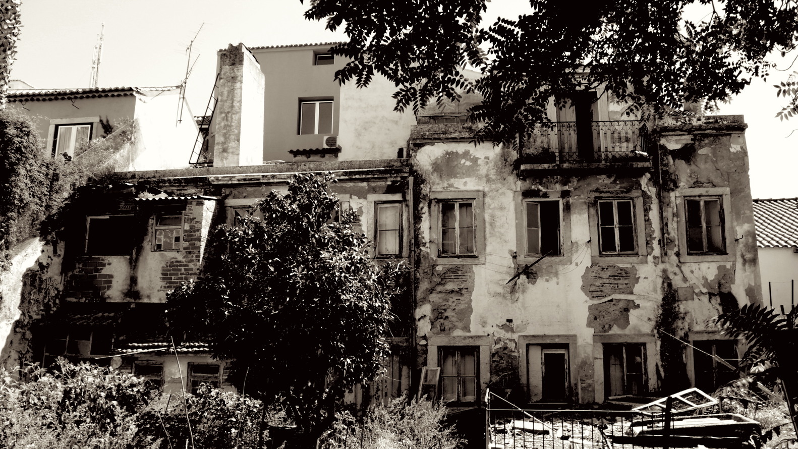 里斯本历史街区旧住房修复记-33