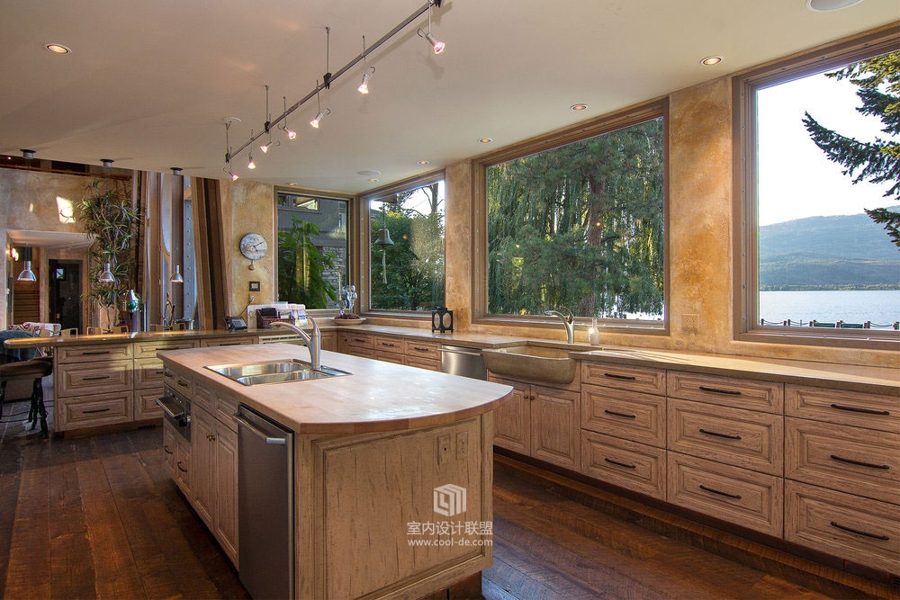 加拿大不列颠哥伦比亚省Okanagan别墅-6