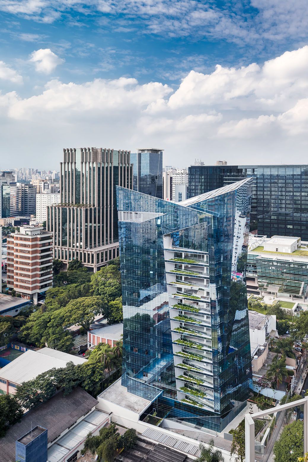 巴西圣保罗 Vitra 公寓,绿色环保与艺术的完美结合-18