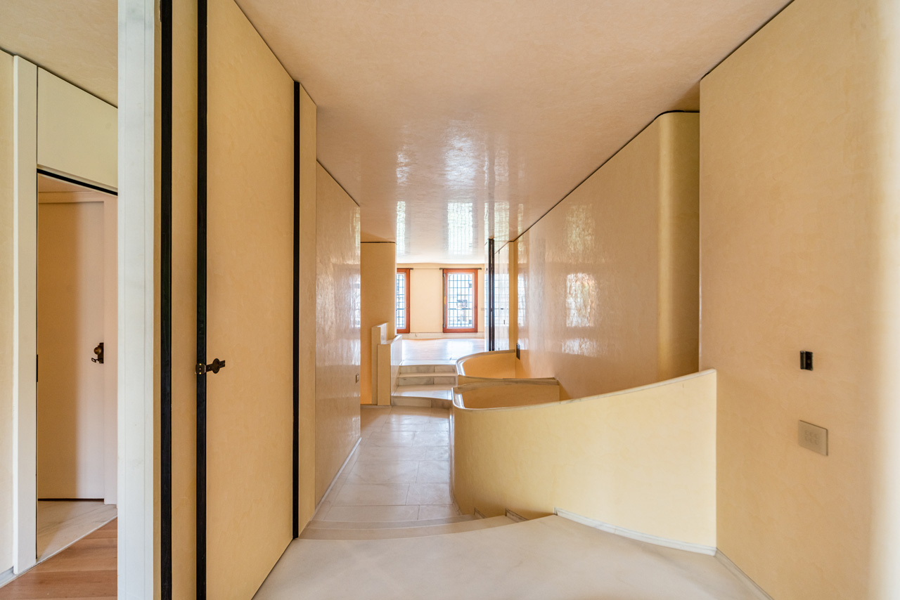  Restoration of Carlo Scarpa Balboni House 
			-12