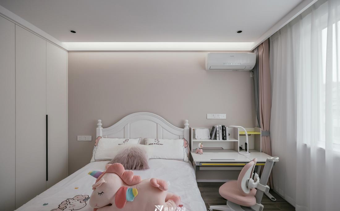 平层高级黑白灰+暖橙色室内设计丨惠译设计工作室-9