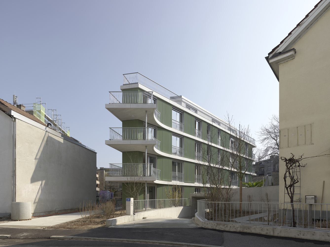 Basel 老厂房变宜居庭院丨瑞士丨Itten+Brechbühl-33