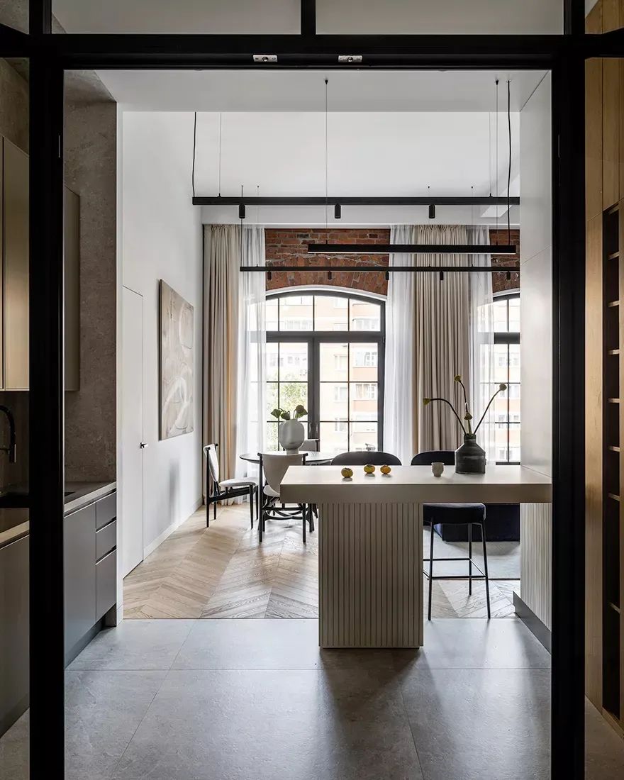 川谷堂三口之家 Loft 设计丨Dinamika Architects-11