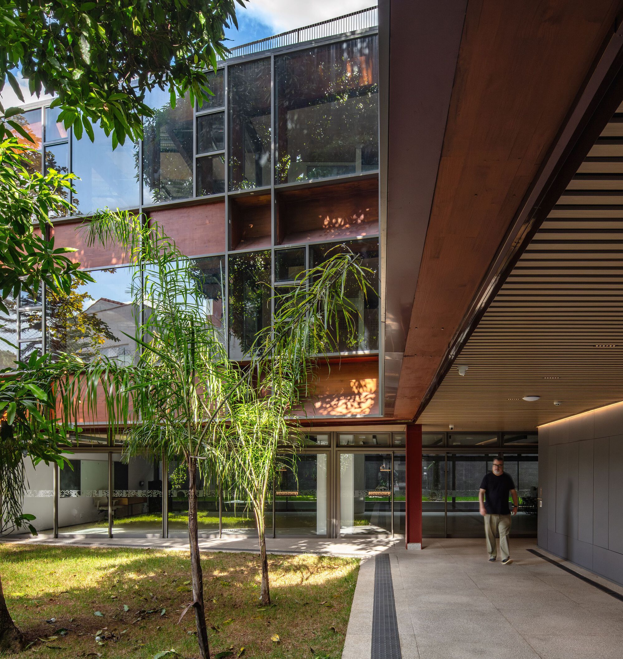 Rudolf Steiner 大学新总部丨巴西圣保罗丨Biselli Katchborian Arquitetos-23