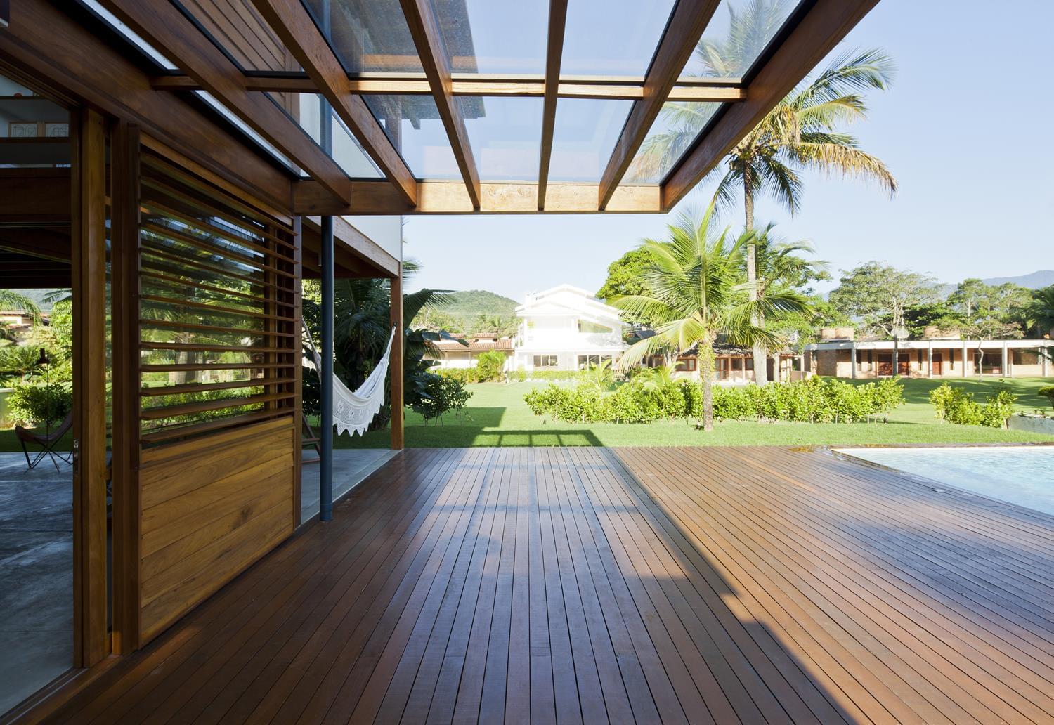 巴西 SP 海滨优雅木结构住宅-4
