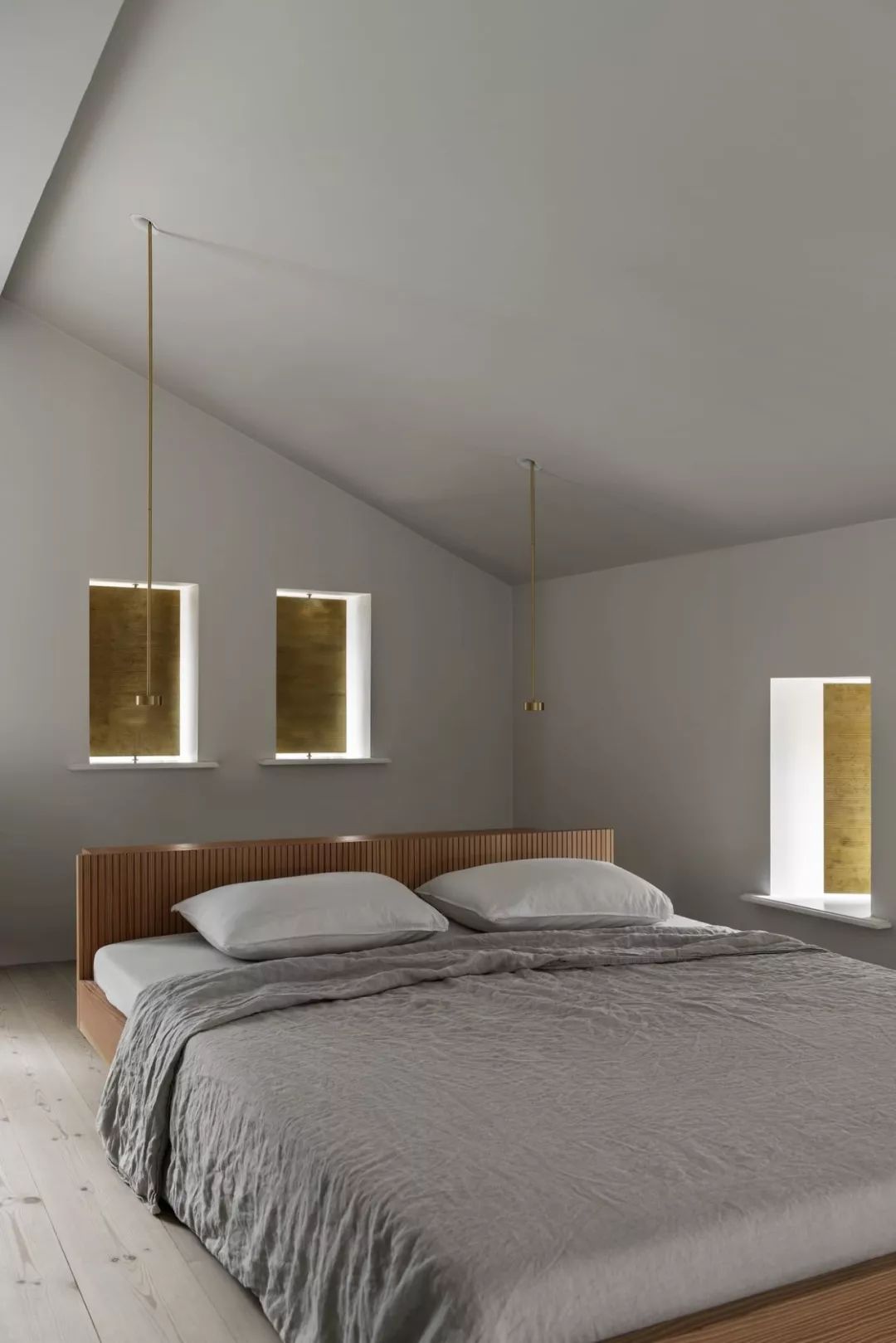 哥本哈根设计师爆改马厩，简约时髦住宅  Frama-16