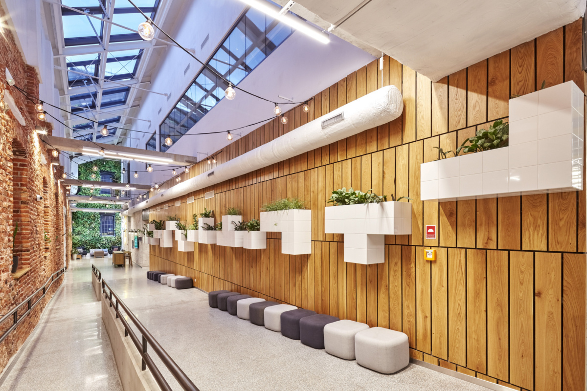 波兰华沙谷歌空间·Campus Warsaw 联合办公设计-12