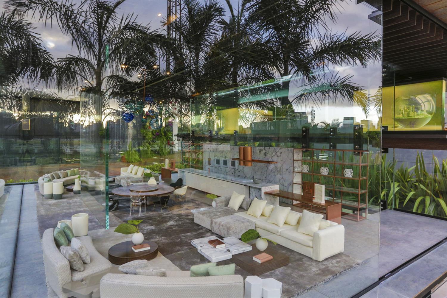 玻璃封闭的宠物小窝 · Casinha da Sissi-5