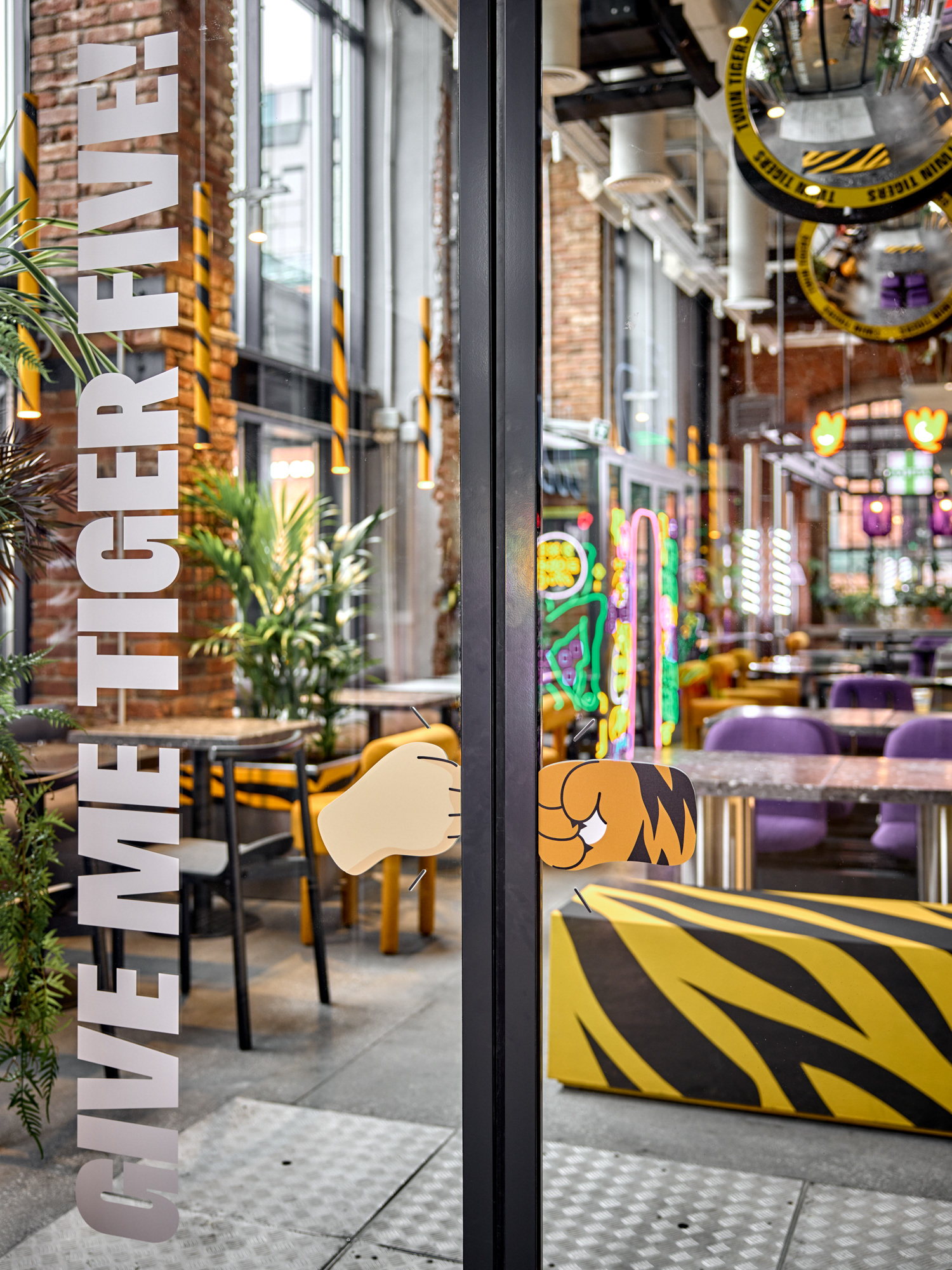 TWIN TIGERS 餐厅丨俄罗斯莫斯科丨Muravina Anna,Sazonova Elena-9