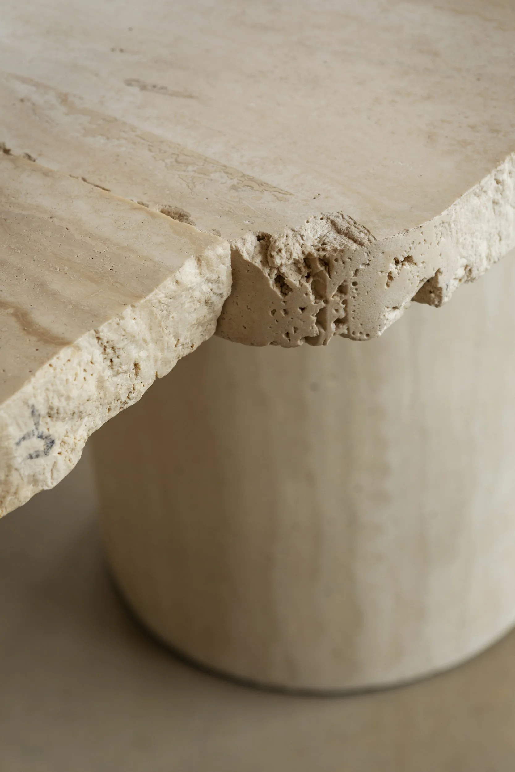 由于big· · Nina+Co表述不清晰，big和Nina+Co之间的· ·表意不明，难以准确理解原文意图和语境，无法给出准确翻译 丨Nina（推测）-6