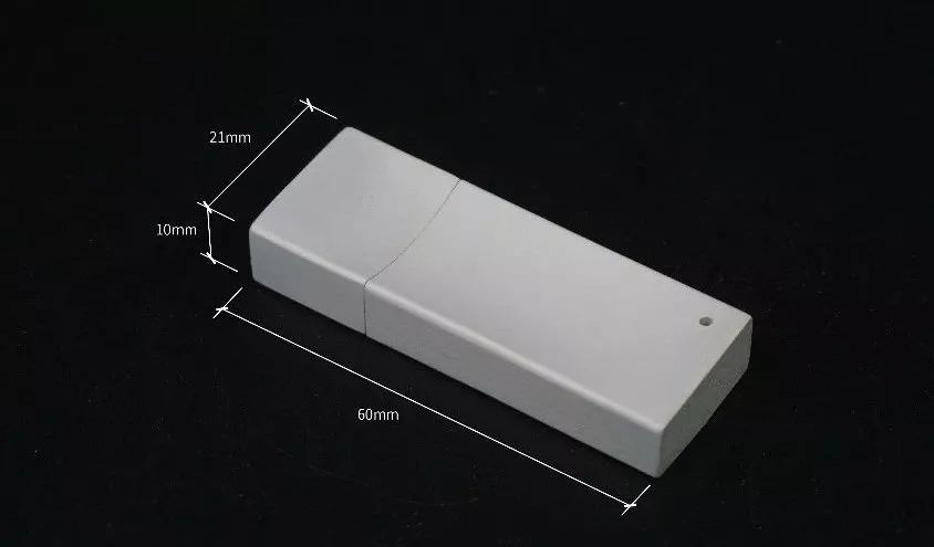 造么新品【混凝土 U 盘·哎哟】——隐藏在工业风中的生活美学-73