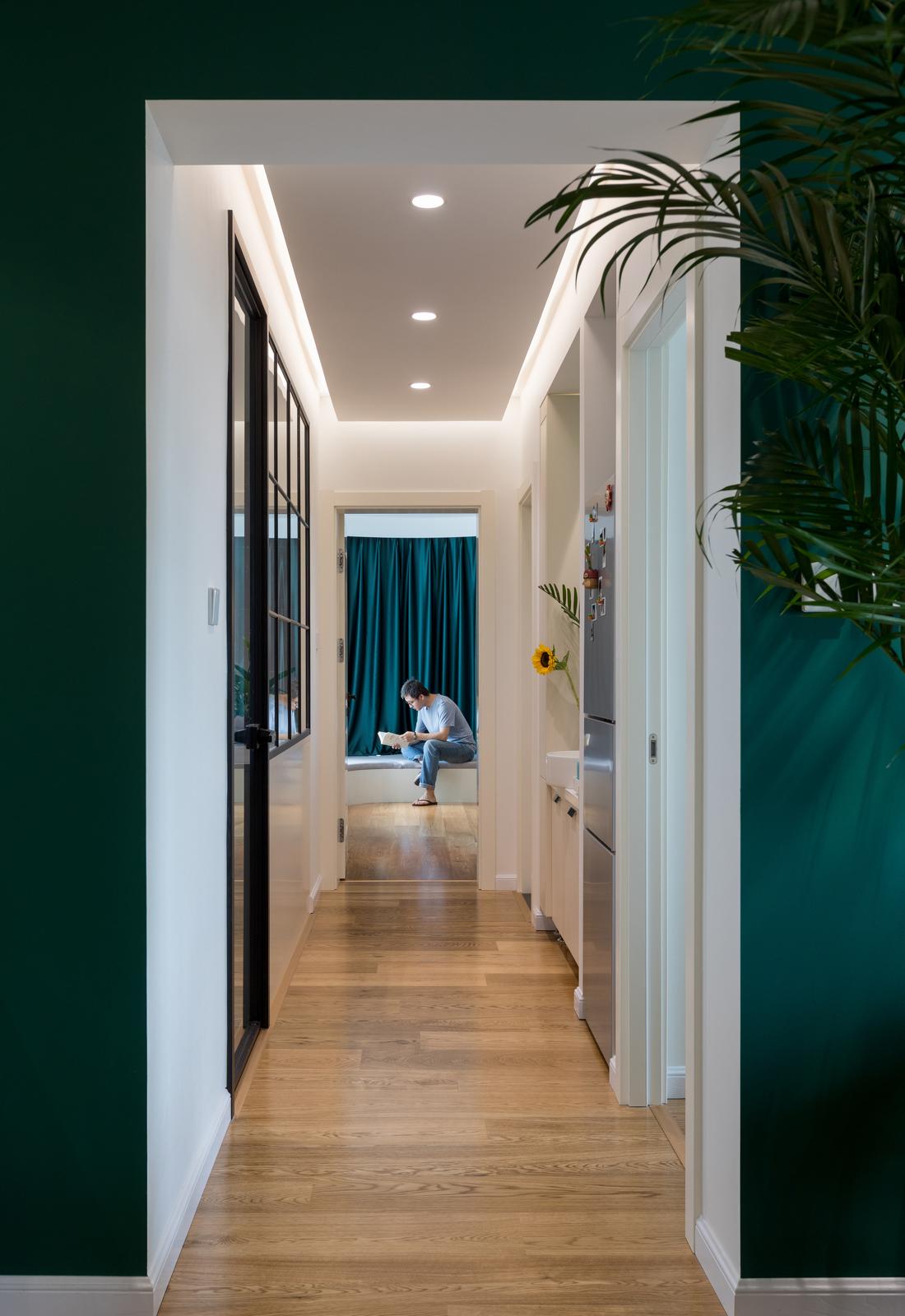 湖绿与复古棕的时尚碰撞-25