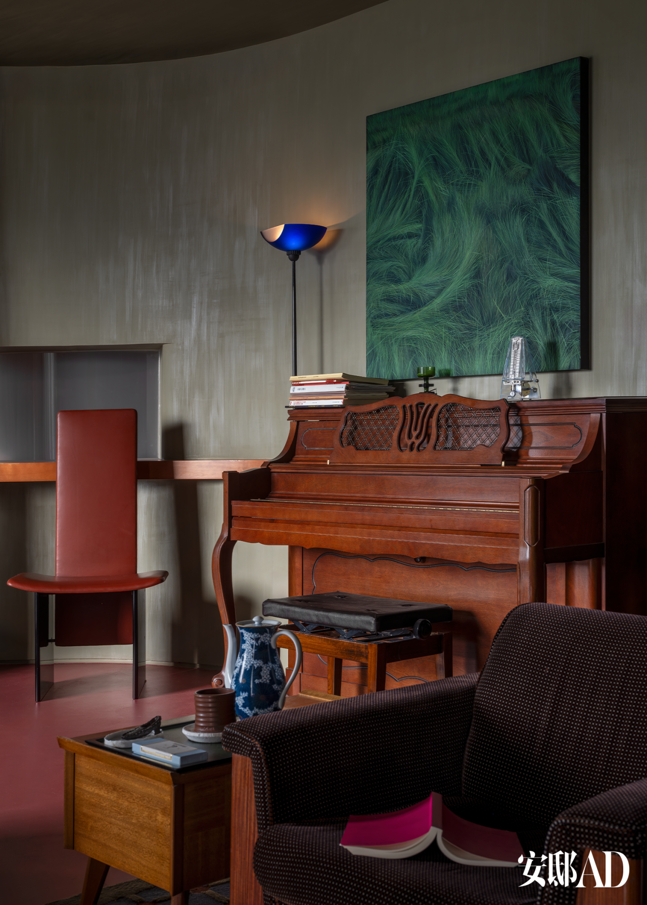 红绿撞姜黄，夜幕降临，他们的家才刚刚“苏醒”-12